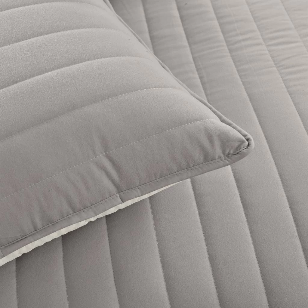 Soft Stripe All Season Quilt/Coverlet Light Gray/White 3Pc Set Full/ Queen - Lush Decor 16T005872 6 Soft Stripe All Season Quilt/Coverlet Light Gray/White 3Pc Set Full/ Queen - Lush Decor 16T005872 - Image 6