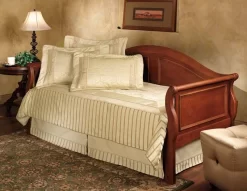 Hillsdale Furniture Bedford Wood Twin Daybed With Roll Out Trundle, Cherry - 124DBLHTR
